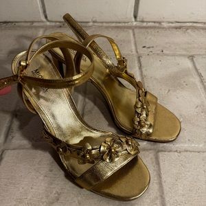 Michael Kors “Tricia” Gold Metallic Floral Strap Heels, barely worn, size 7.5 M